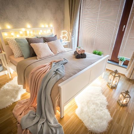 Luxury Apartment River Diamond Residence Прага Экстерьер фото