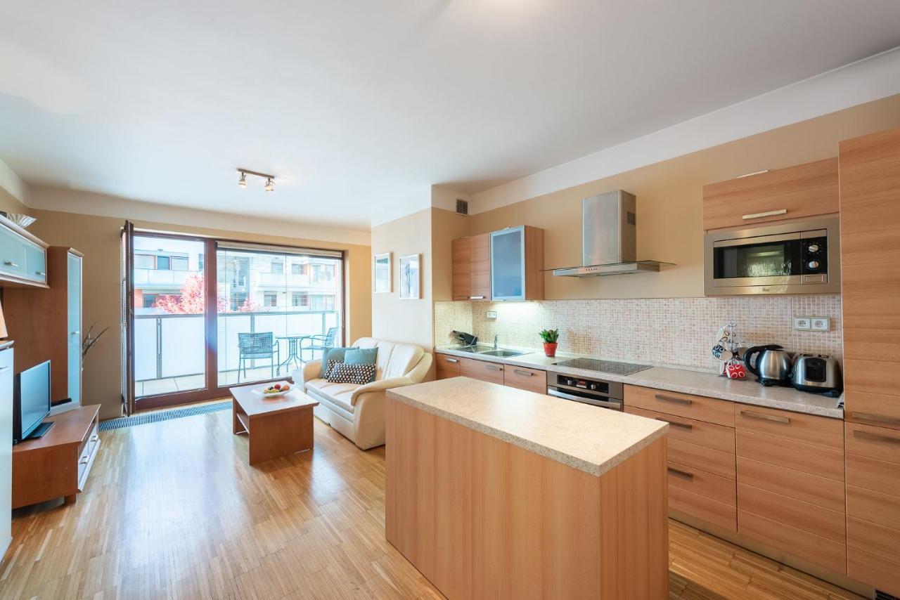 Luxury Apartment River Diamond Residence Прага Экстерьер фото