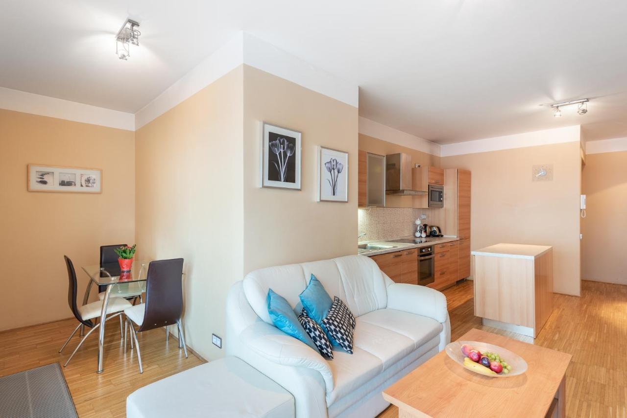 Luxury Apartment River Diamond Residence Прага Экстерьер фото