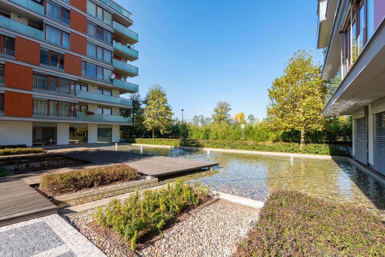 Luxury Apartment River Diamond Residence Прага Экстерьер фото